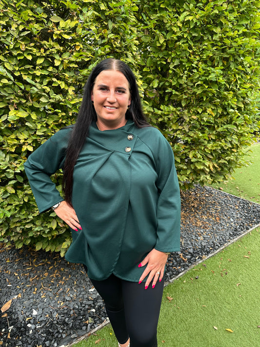 Poncho met mouwen en 2 knopen DENNENGROEN