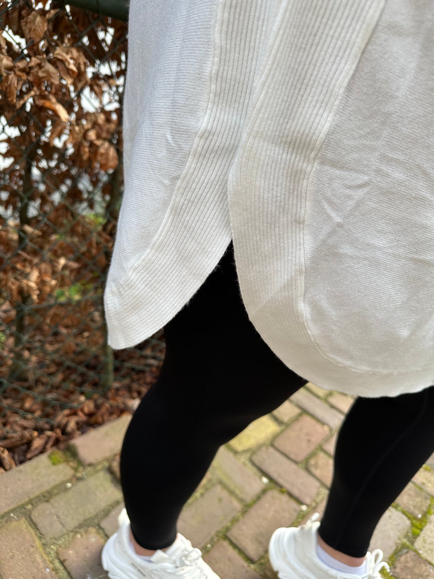 Lange knooptrui OFF WHITE