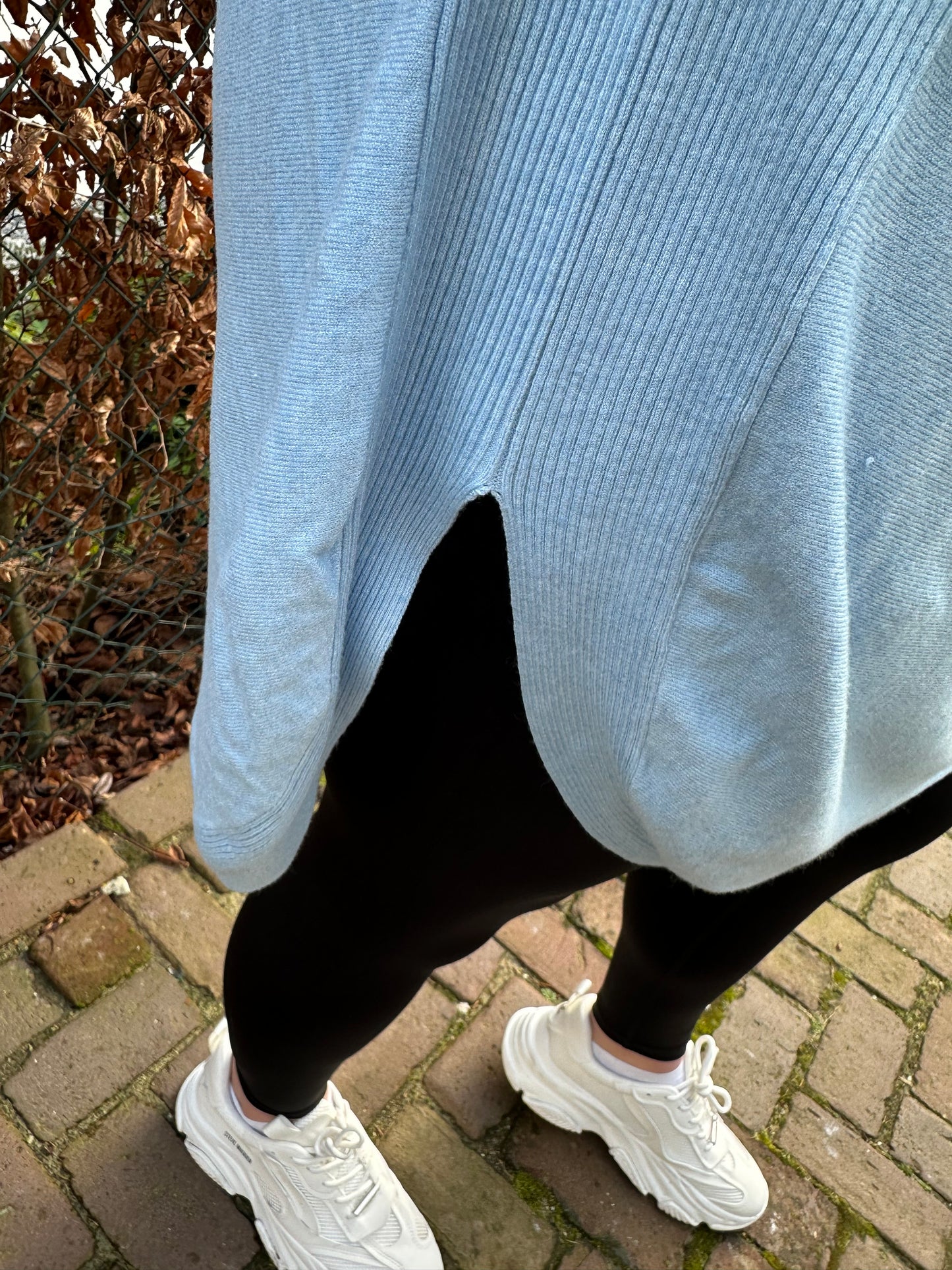 Lange knooptrui LICHT BLAUW