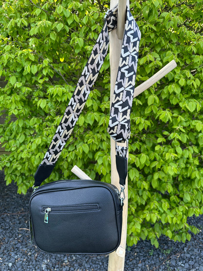 TAS SKY LEER ZWART MET RITSJES EN BAG STRAP