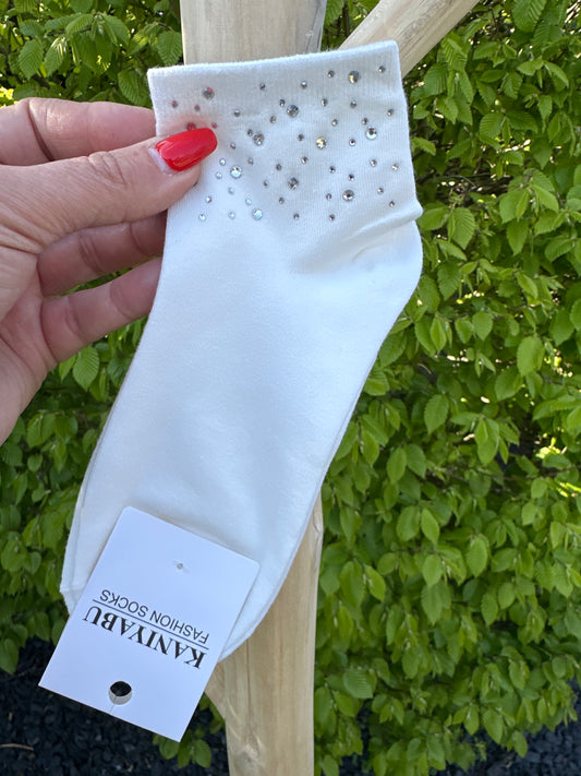 SOKKEN STUDS WIT