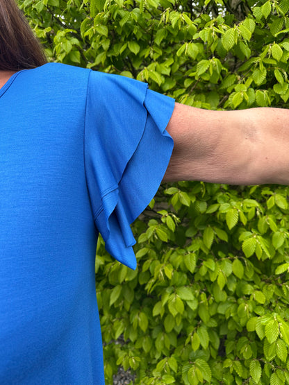 SHIRT MET KORTE RUFFLE MOUW KOBALT