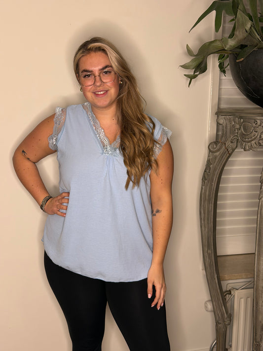 Hemd kant V hals LICHT BLAUW